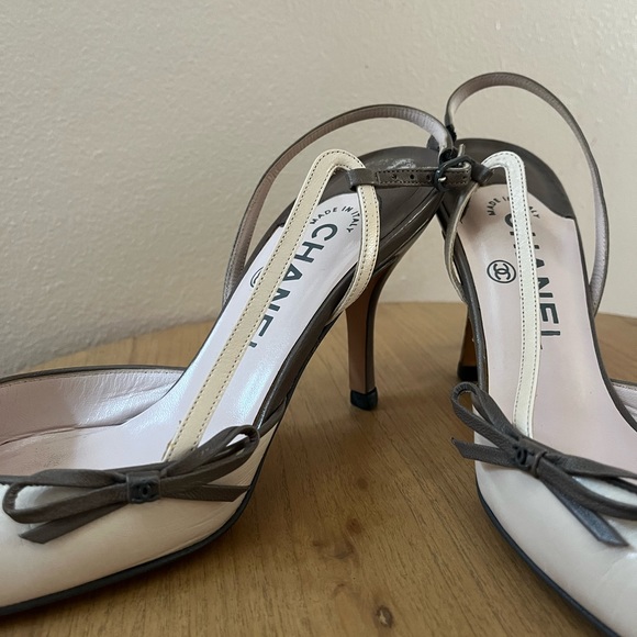 Chanel Authenticated Heel Genuine Leather Size 38 in very good condition - Picture 3 of 8